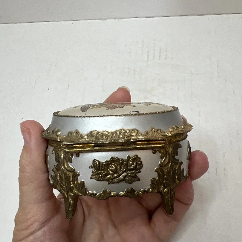 Vintage Sanyo Music Box Plays Killing Me Softly With His Song Made In Japan